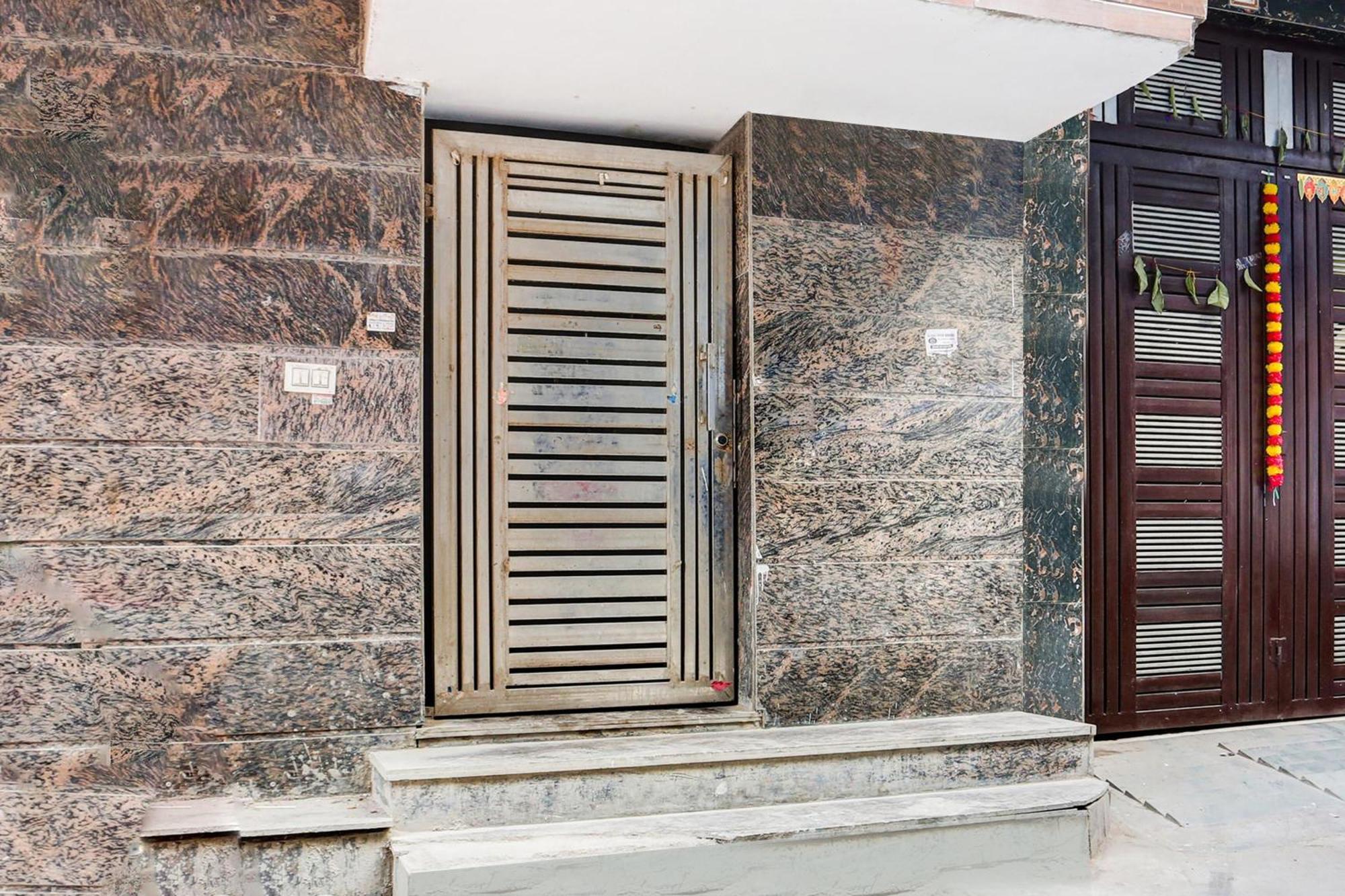 Hotel Rk Plaza New Delhi Exterior photo